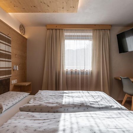 Ciasa Iachin - Dolomites Dream Retreat Apartment San Martino in Badia Ngoại thất bức ảnh