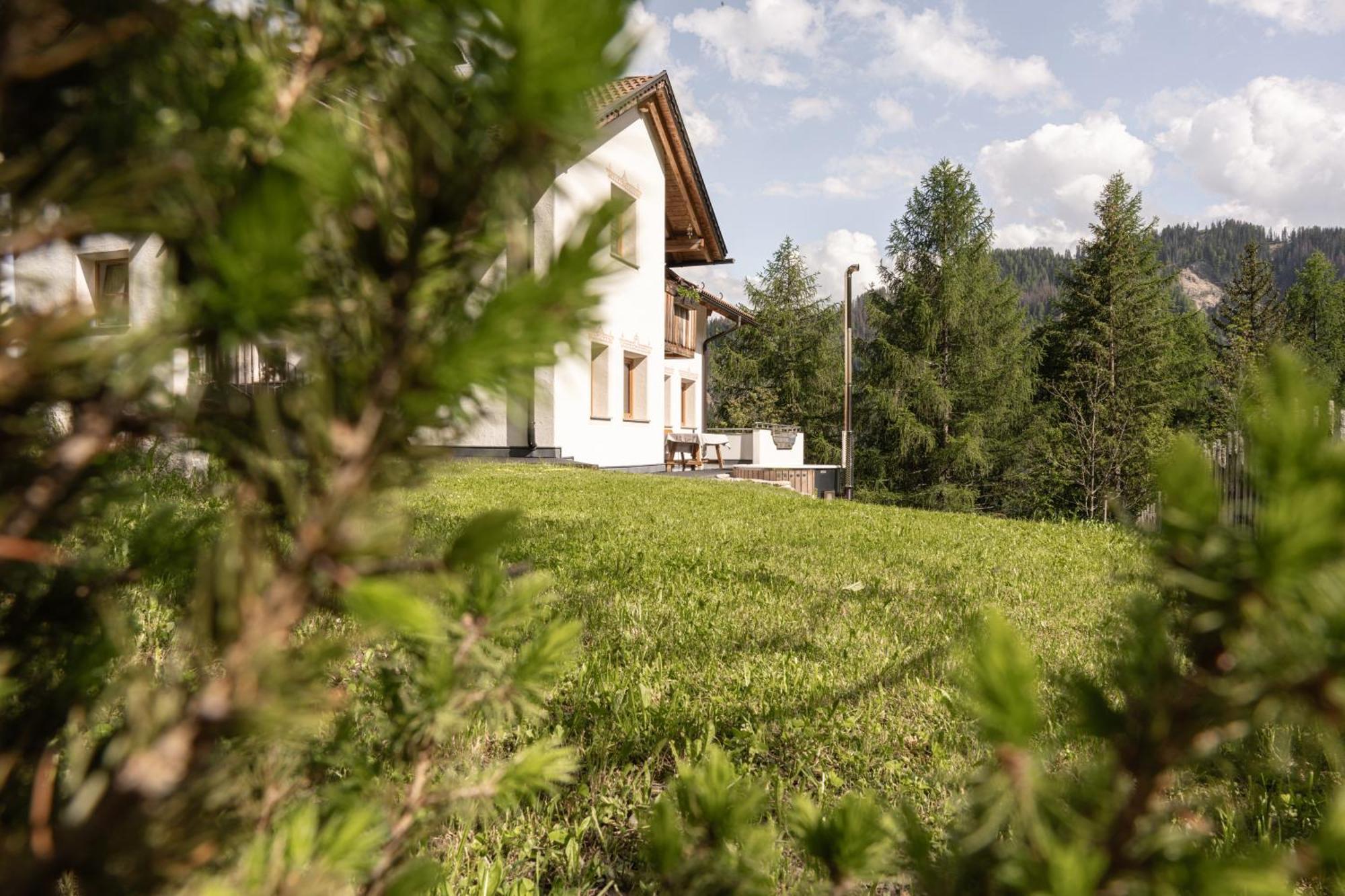 Ciasa Iachin - Dolomites Dream Retreat Apartment San Martino in Badia Ngoại thất bức ảnh