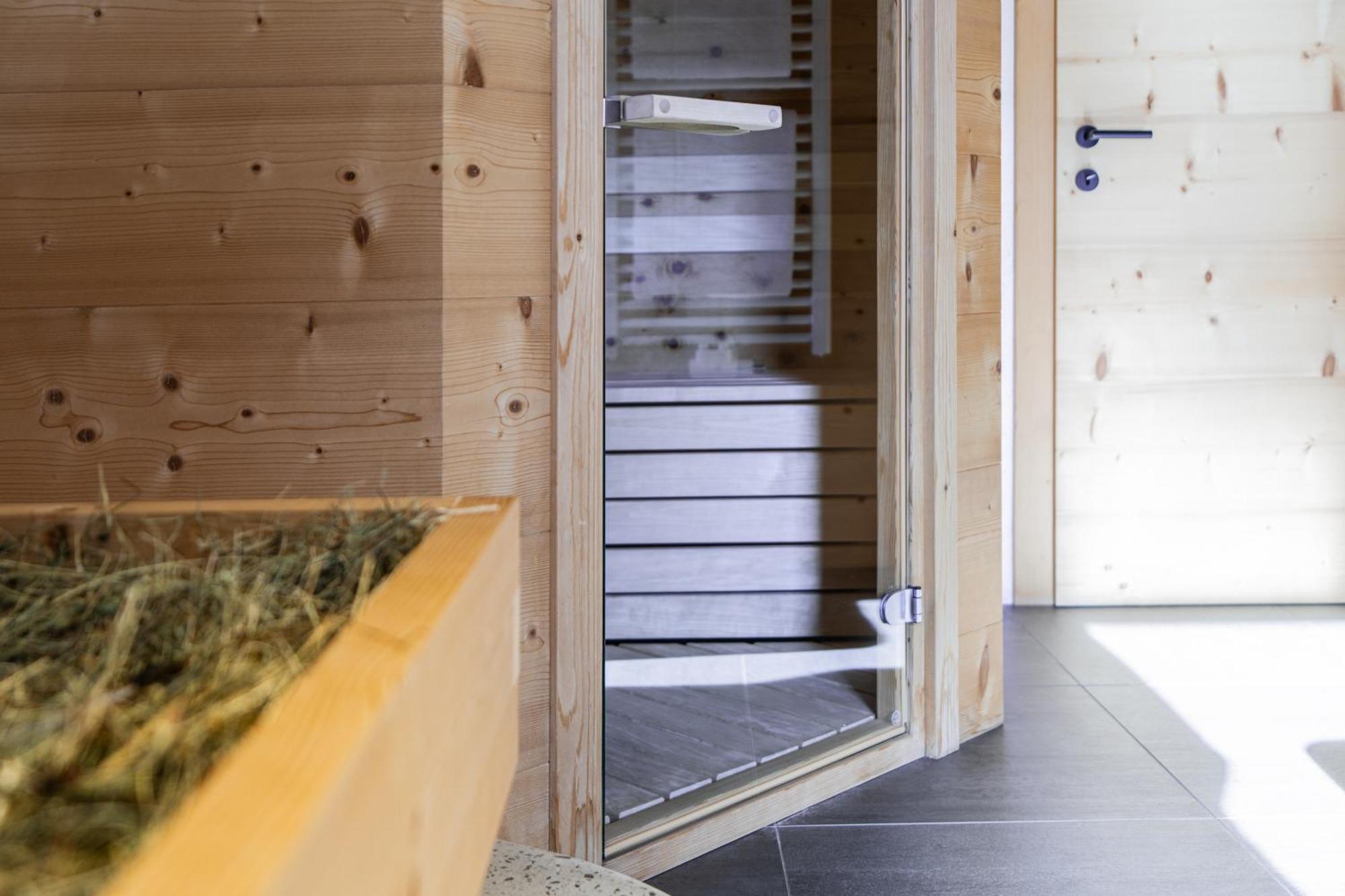 Ciasa Iachin - Dolomites Dream Retreat Apartment San Martino in Badia Ngoại thất bức ảnh