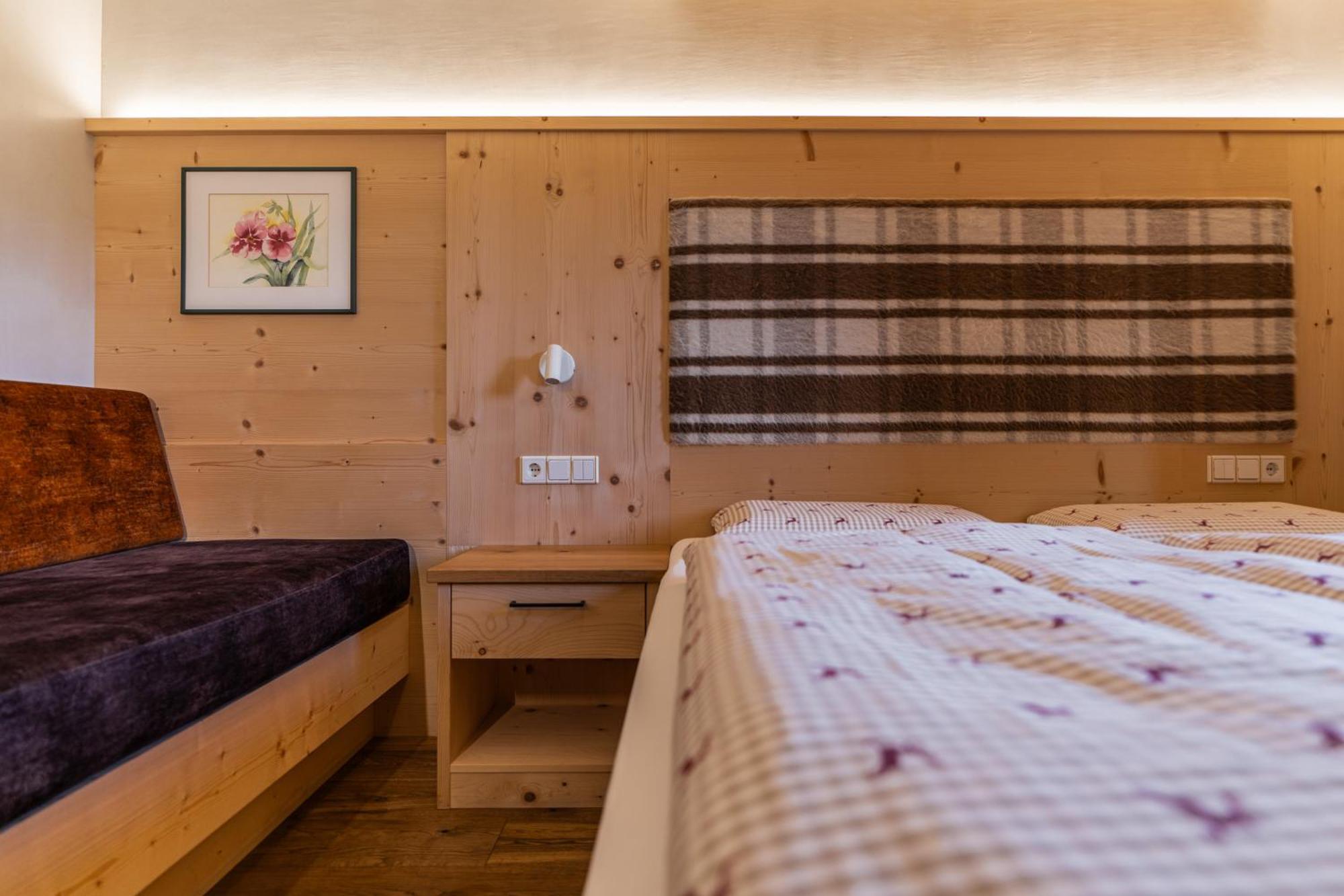 Ciasa Iachin - Dolomites Dream Retreat Apartment San Martino in Badia Ngoại thất bức ảnh